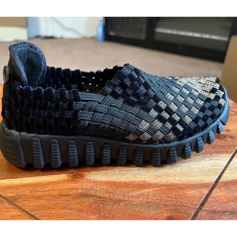 Bernie Mev Kids Black Gold Woven Elastic Slip On Shoes Size‎ 29 EU US 11.5-12 - Picture 6 of 11